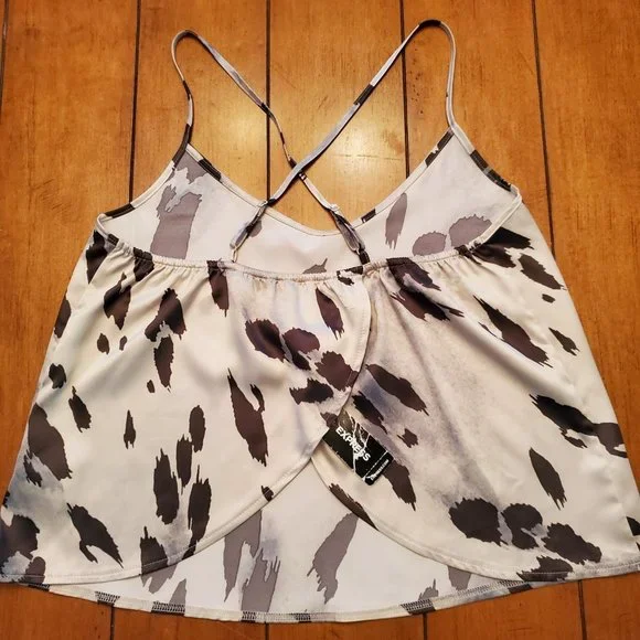 Express Sleepwear Crop Top With Overlapping Butterfly Panels In The Back Sz S - Picture 7 of 14